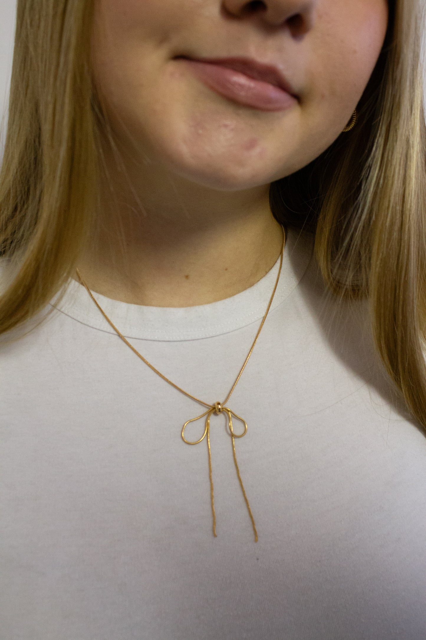 The Lula Bow Necklace
